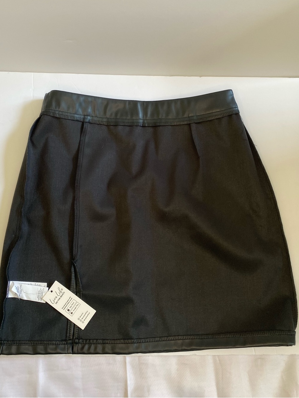 Cupshe Black Faux Leather Mini Skirt - Picture 5 of 8